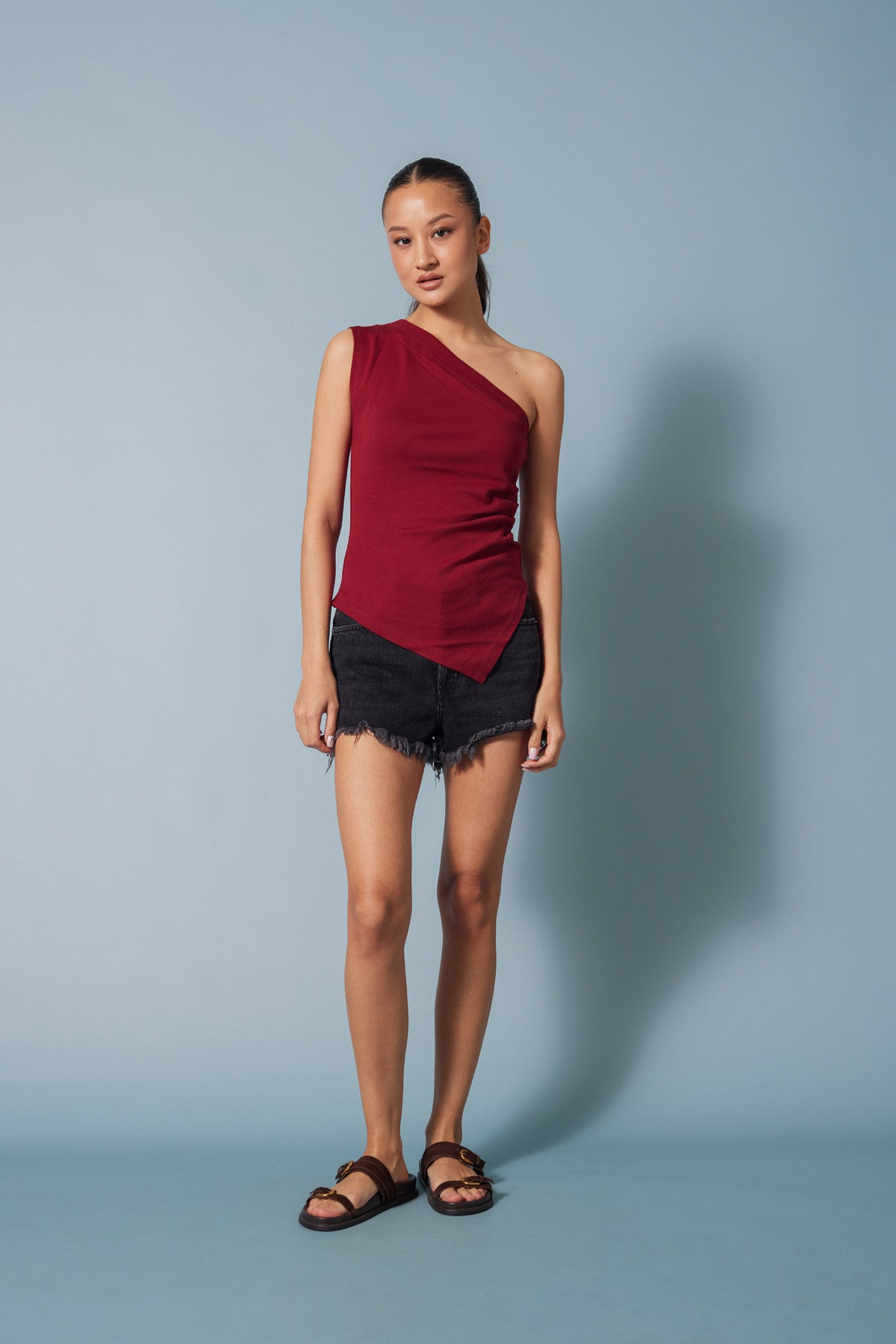 TEK OMUZLU ASİMETRİK TOP