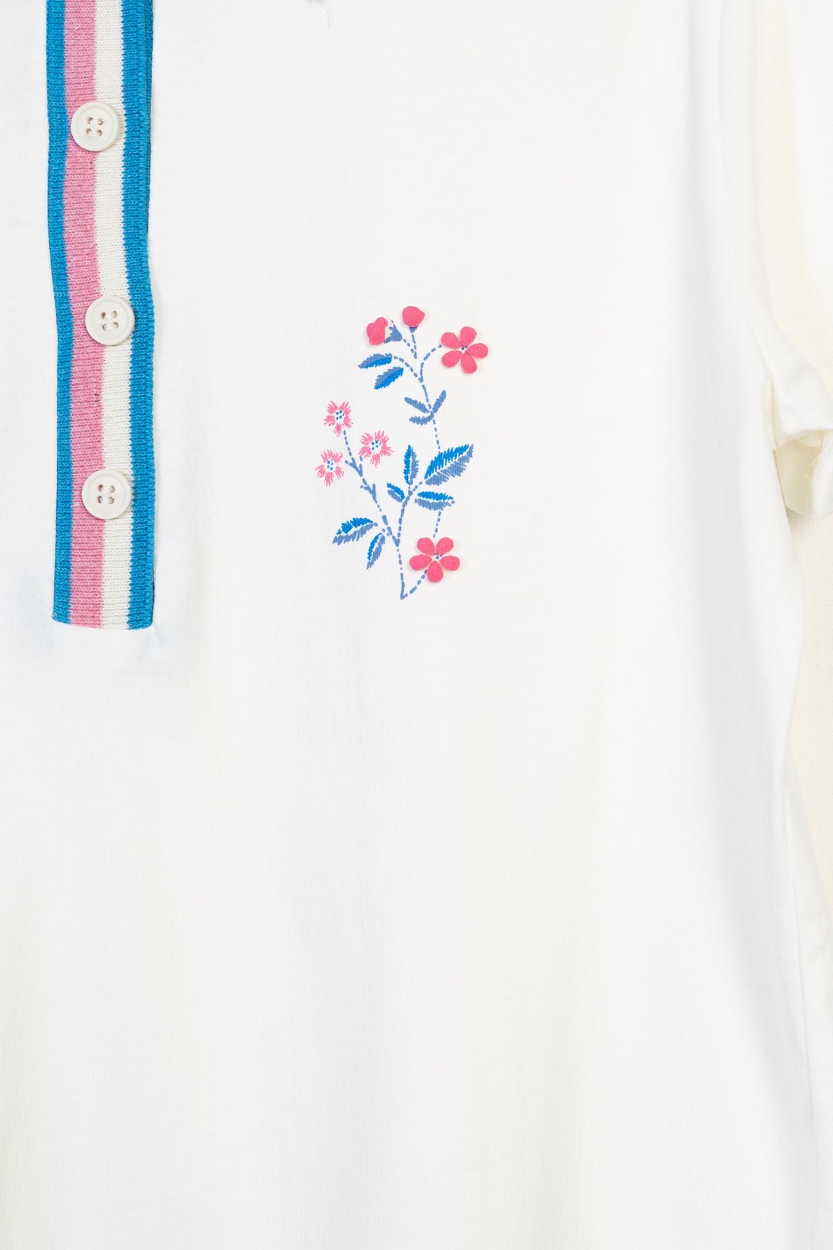 TRİKO YAKALI BASKILI T-SHIRT