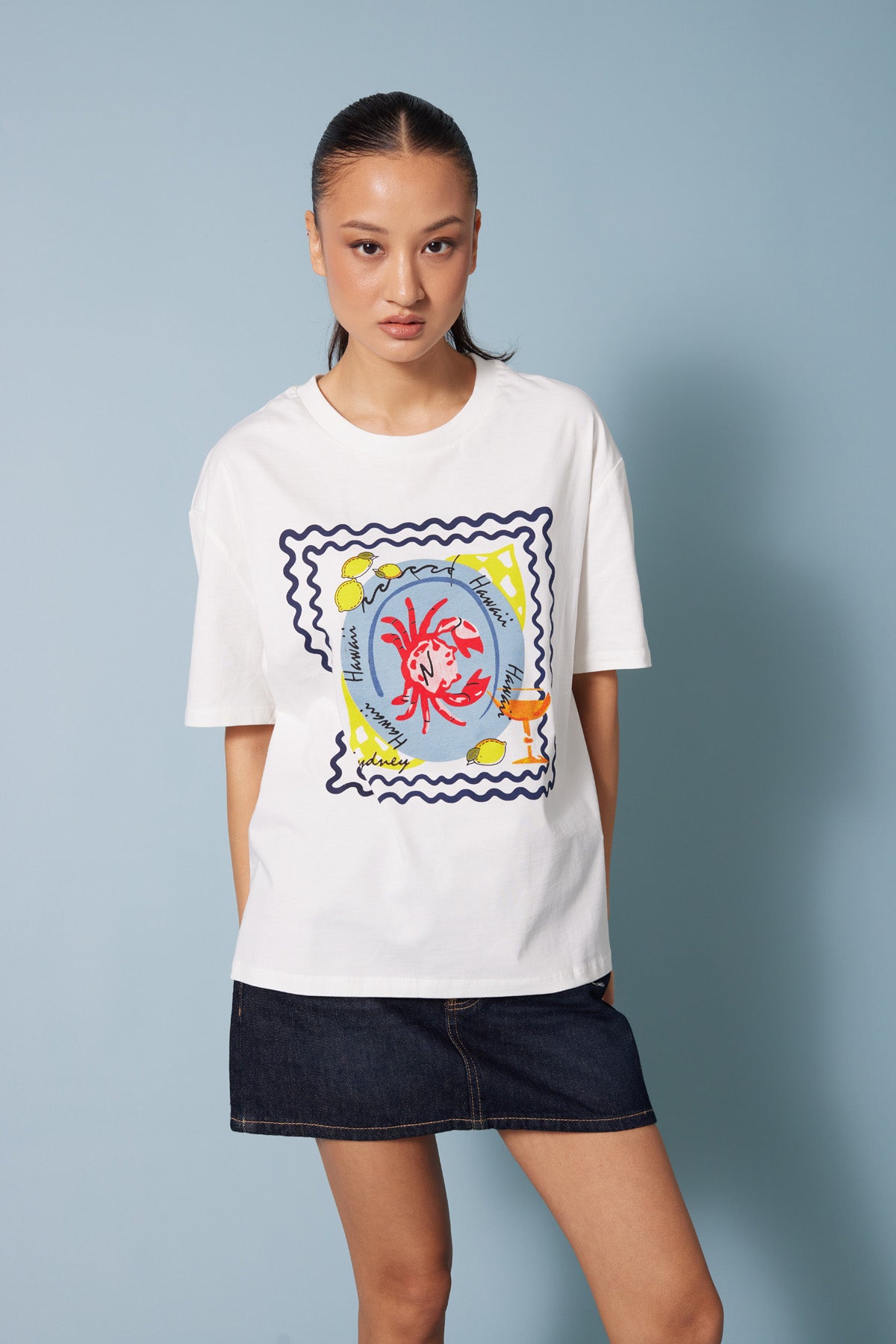 YENGEÇ BASKILI BİSİKLET YAKA T-SHIRT