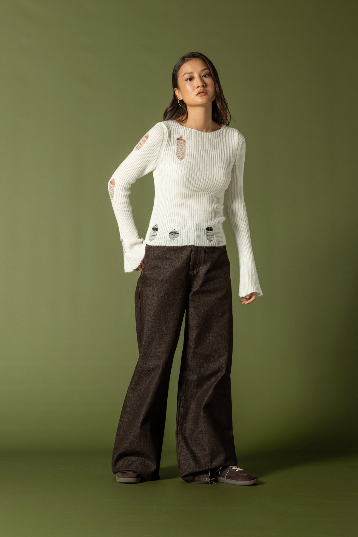 YIRTIK DETAYLI TRİKO KAZAK