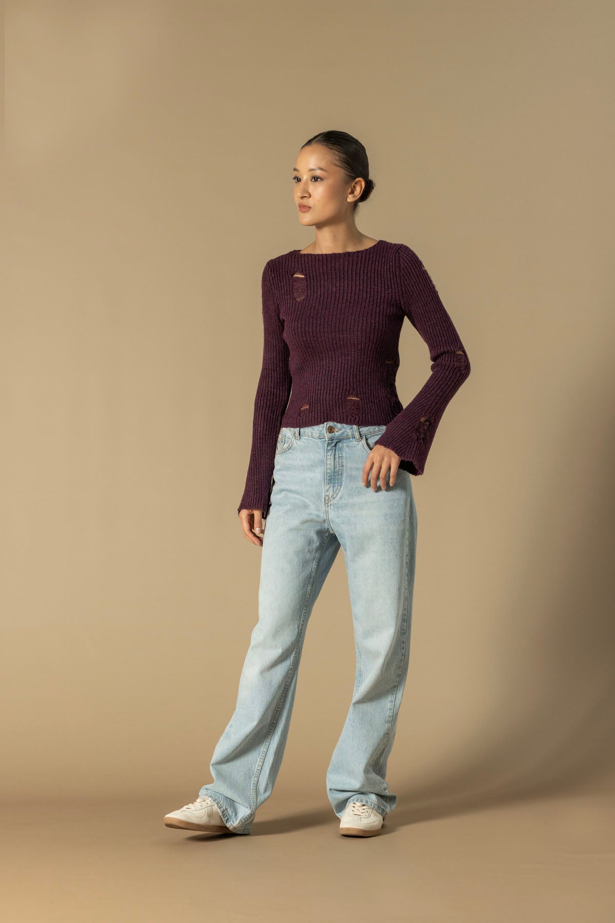 YIRTIK DETAYLI TRİKO KAZAK