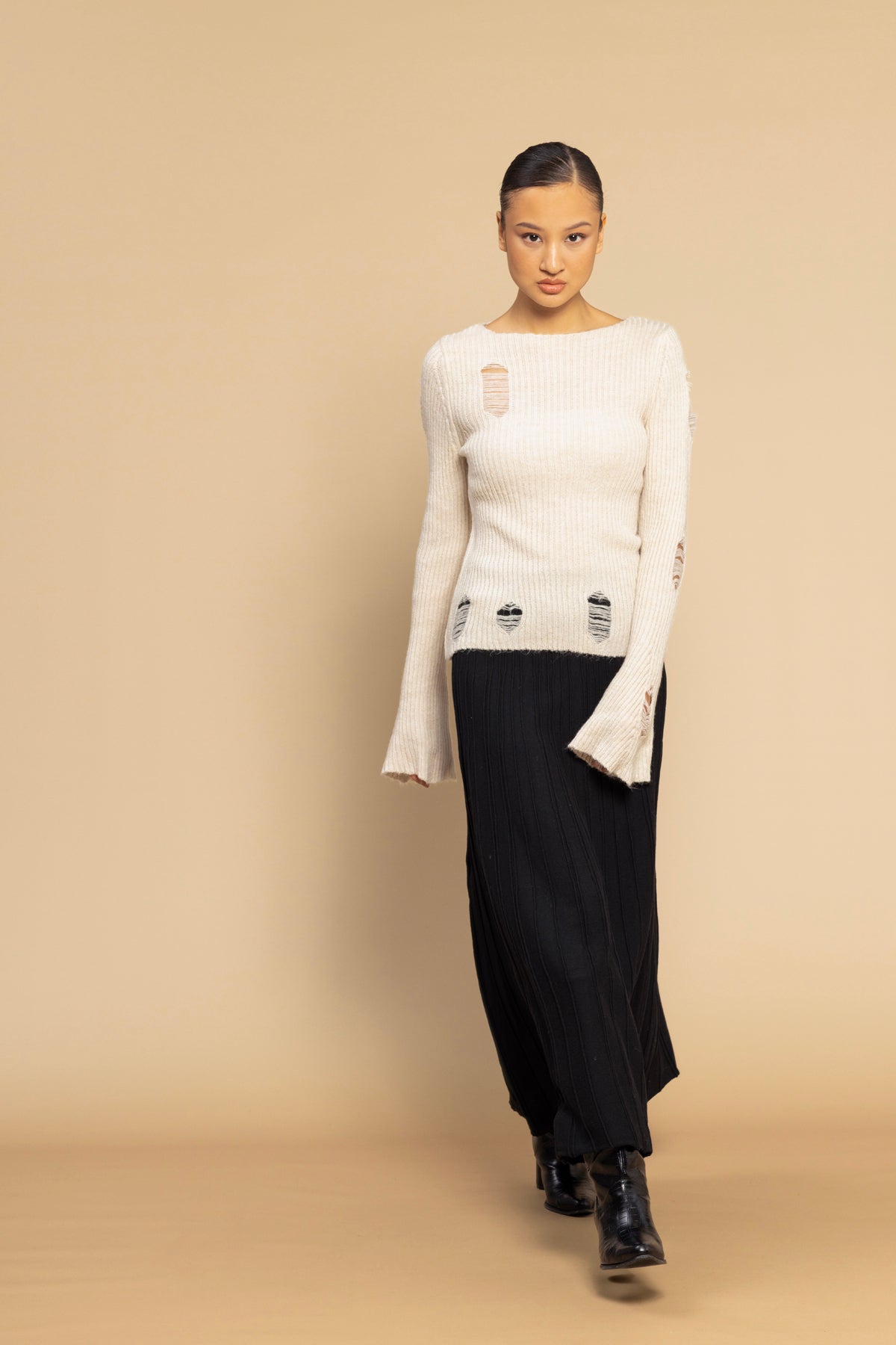 YIRTIK DETAYLI TRİKO KAZAK