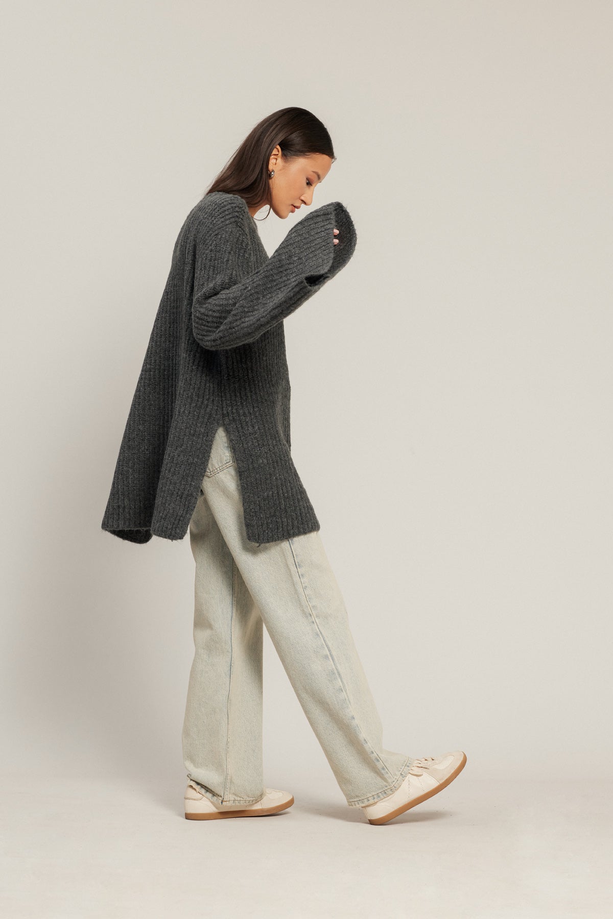 YIRTMAÇLI OVERSIZE TRİKO KAZAK