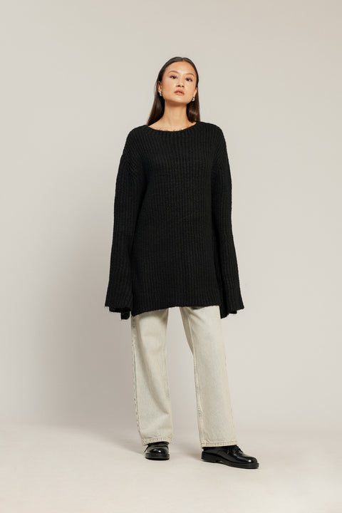 SİYAH — YIRTMAÇLI OVERSIZE TRİKO KAZAK
