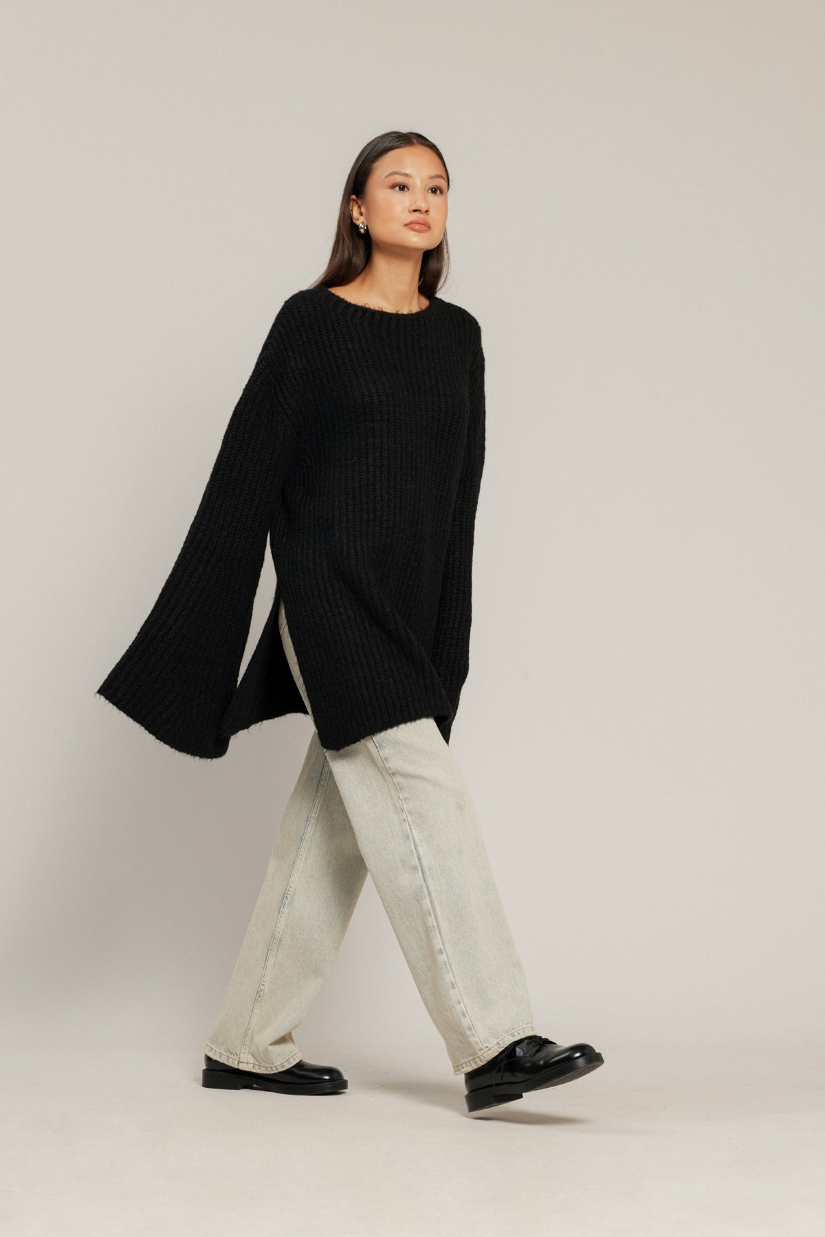 YIRTMAÇLI OVERSIZE TRİKO KAZAK