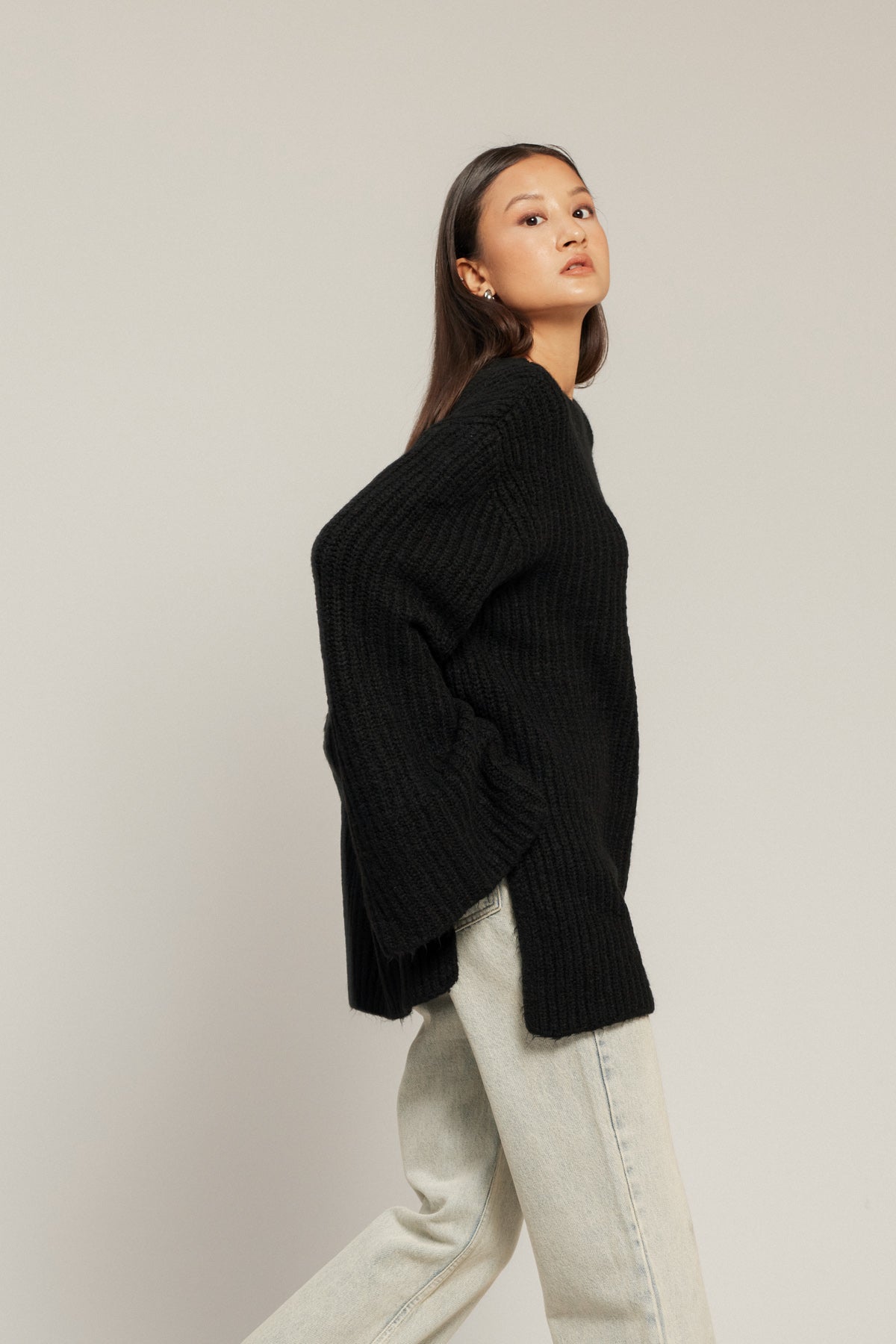 YIRTMAÇLI OVERSIZE TRİKO KAZAK