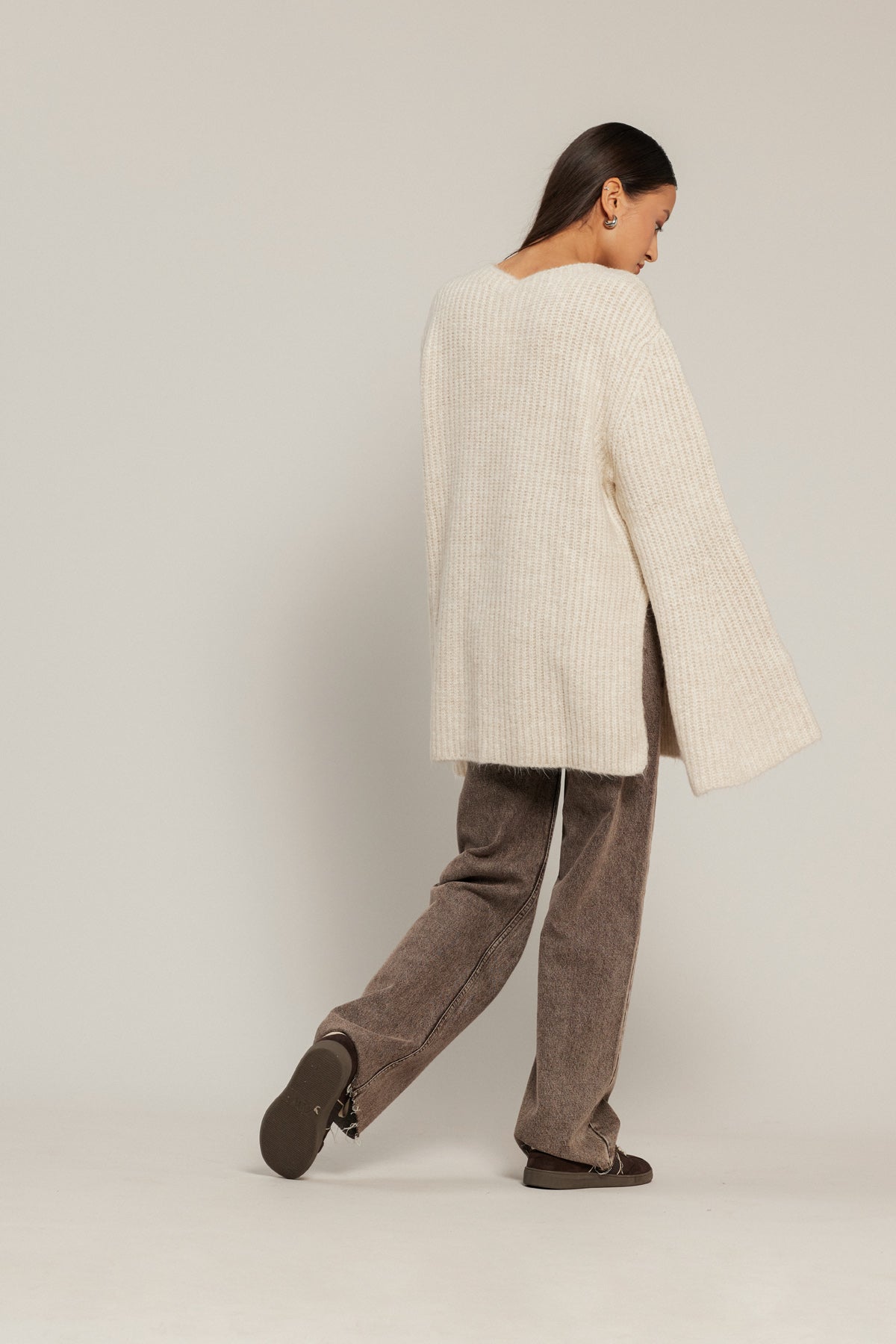 YIRTMAÇLI OVERSIZE TRİKO KAZAK