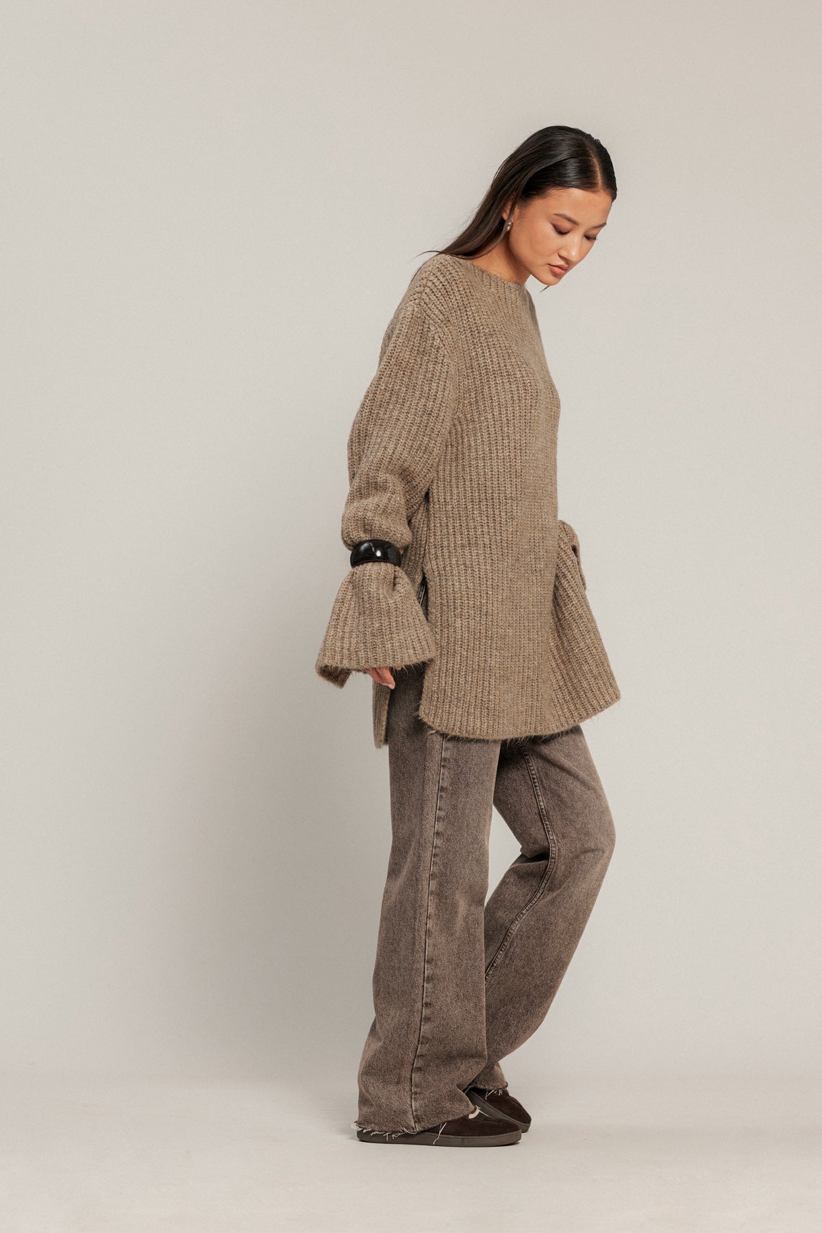 YIRTMAÇLI OVERSIZE TRİKO KAZAK