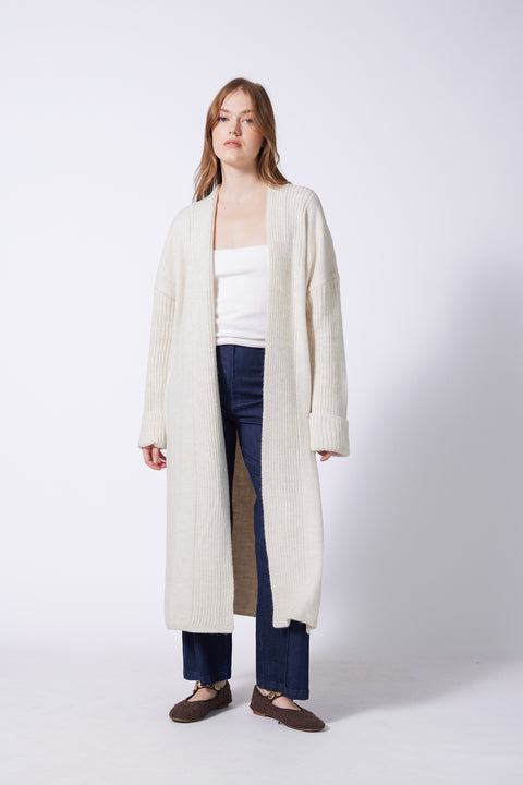 EKRU — Yırtmaçlı Triko Hırka