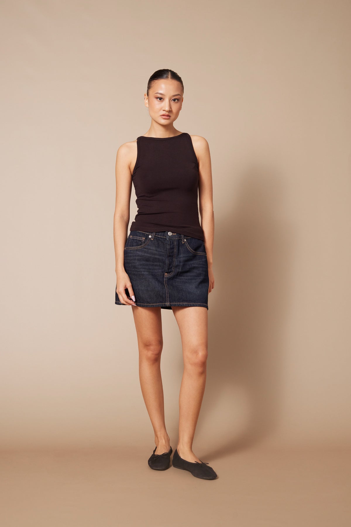 YUMUŞAK DOKULU HALTER TOP