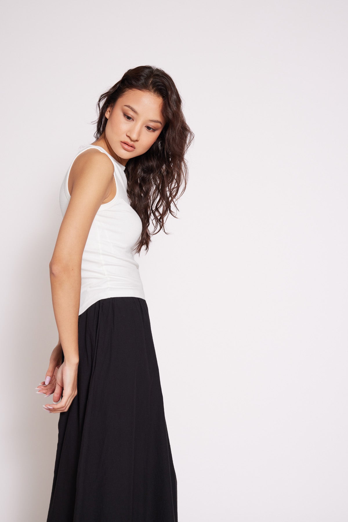 YUMUŞAK DOKULU HALTER TOP